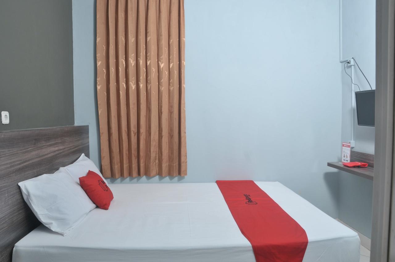 Reddoorz Plus Near Rs Harapan Kita Jakarta Exteriér fotografie